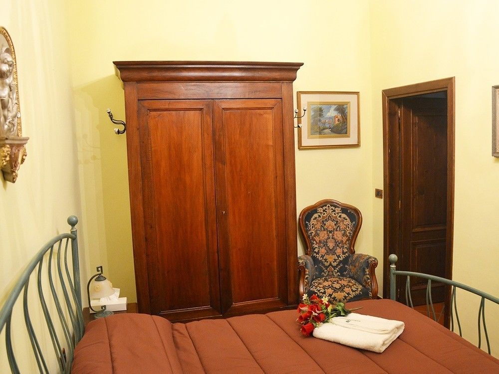 La Rosa Di Firenze B&B Exterior foto
